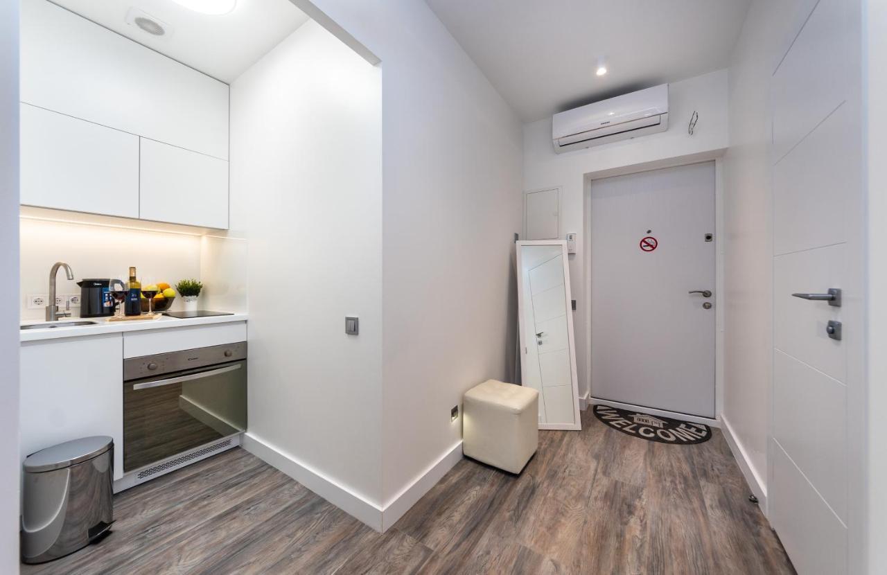 Apartment Victory-38 Luxury Center *