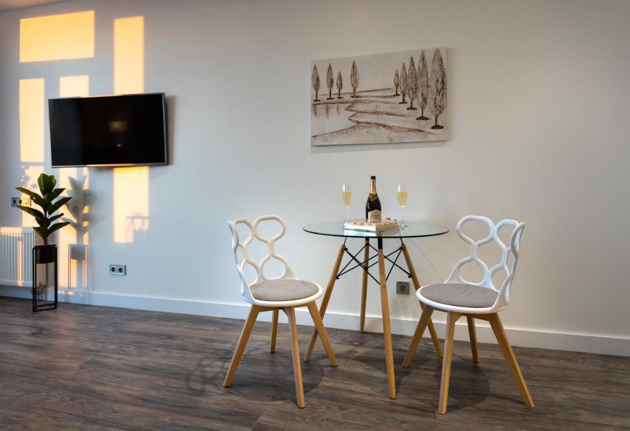 Apartment Victory-38 Luxury Center *